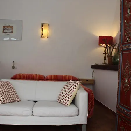 Apartament Fonduq Estudios *